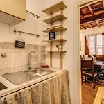Fresh House Trevi 2 *