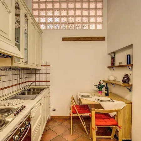 Fresh House Trevi 2 *